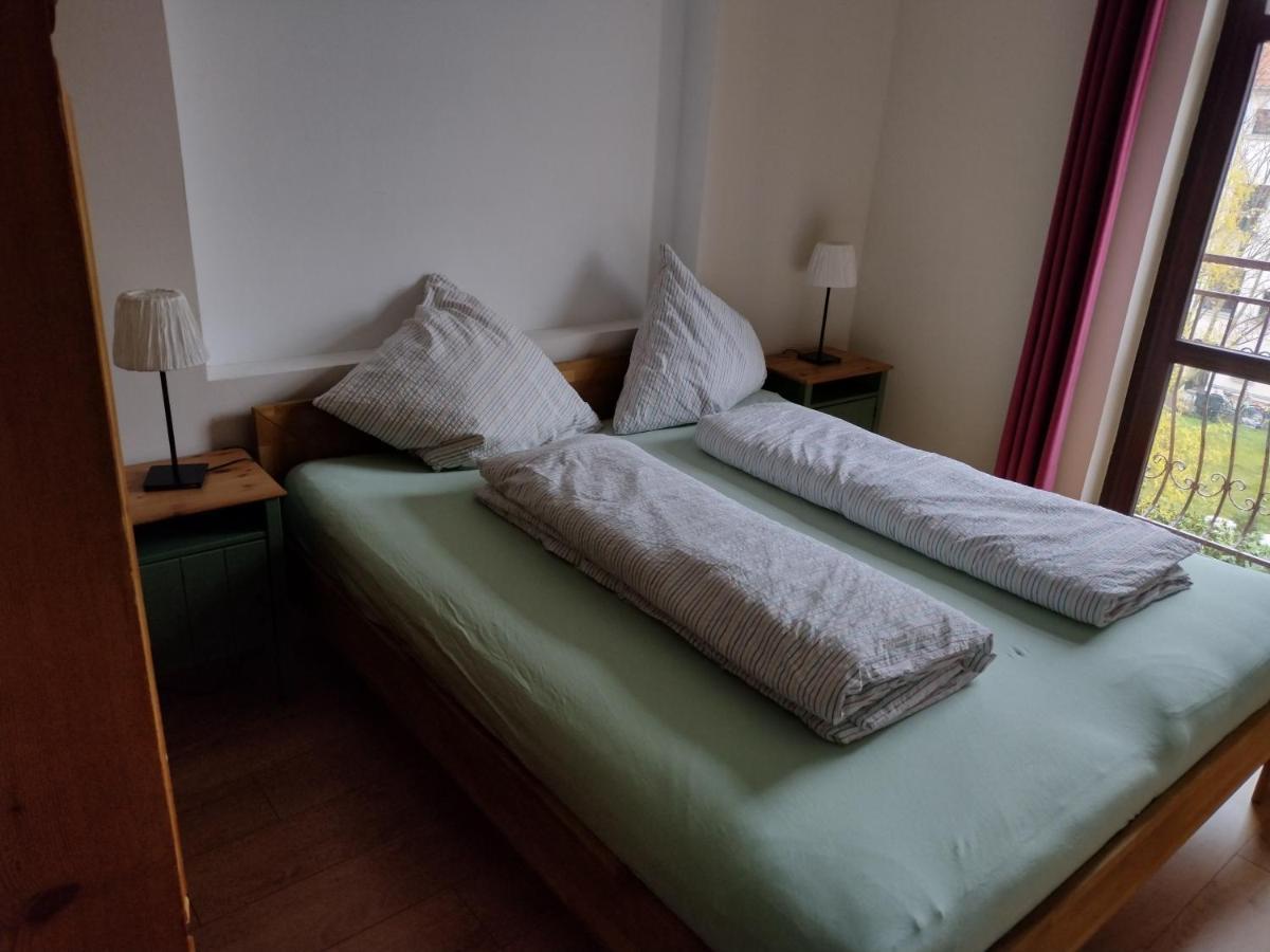 Lejlighed 3 Raum In 2 Km Vom Stadtzentrum Entfernt *